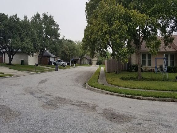 4th image of 112 Roanoke Dr