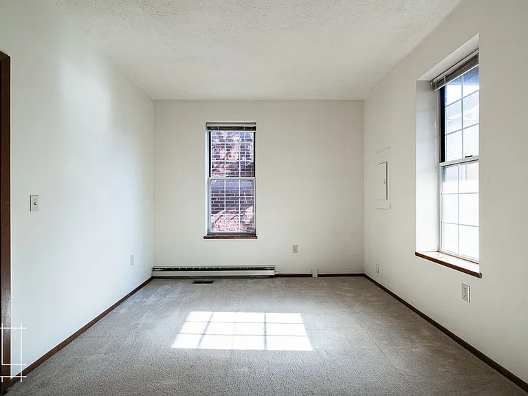 1119 Pennsylvania Ave — Photo 20