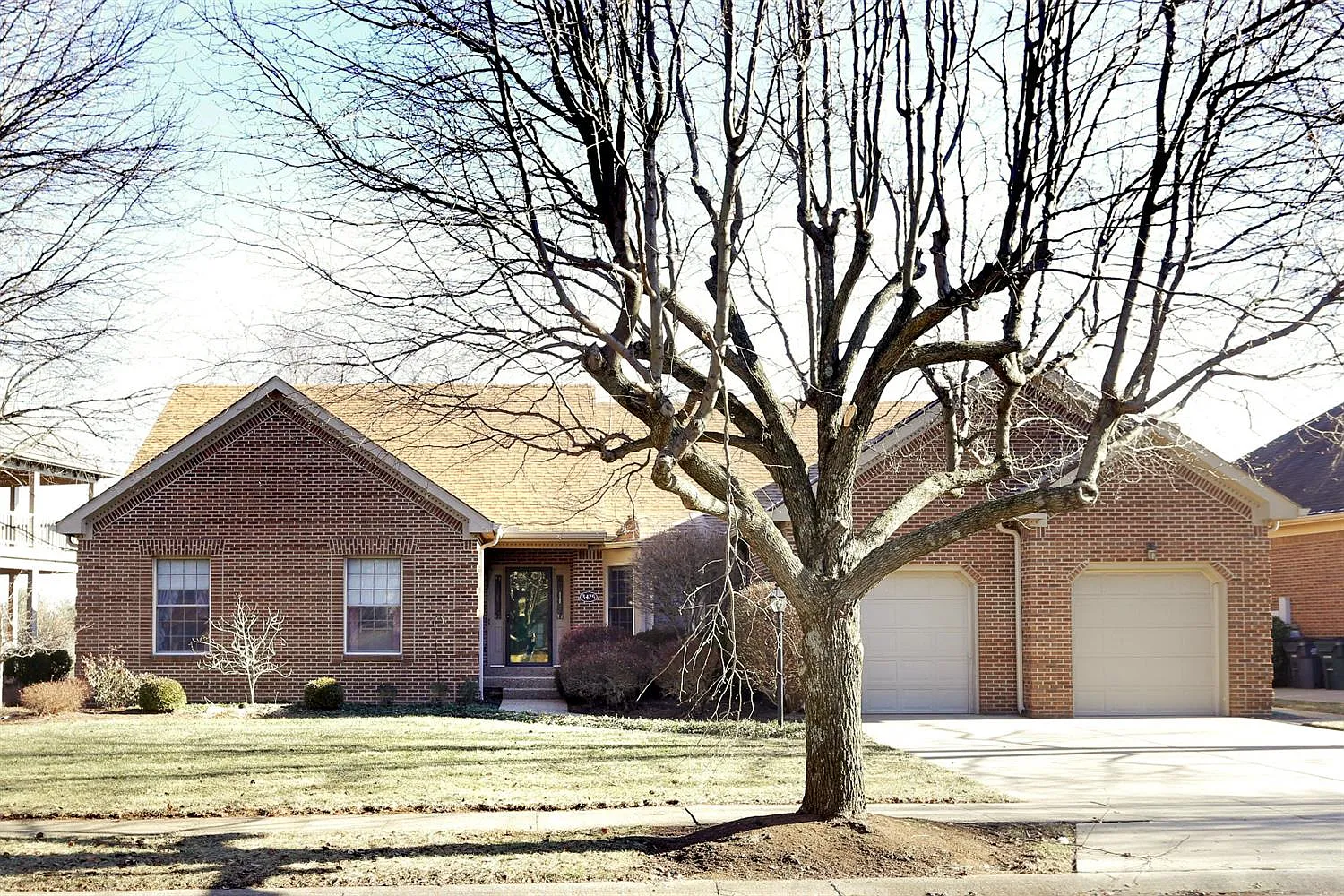 3425 Chestnut Hill Ln photo 1