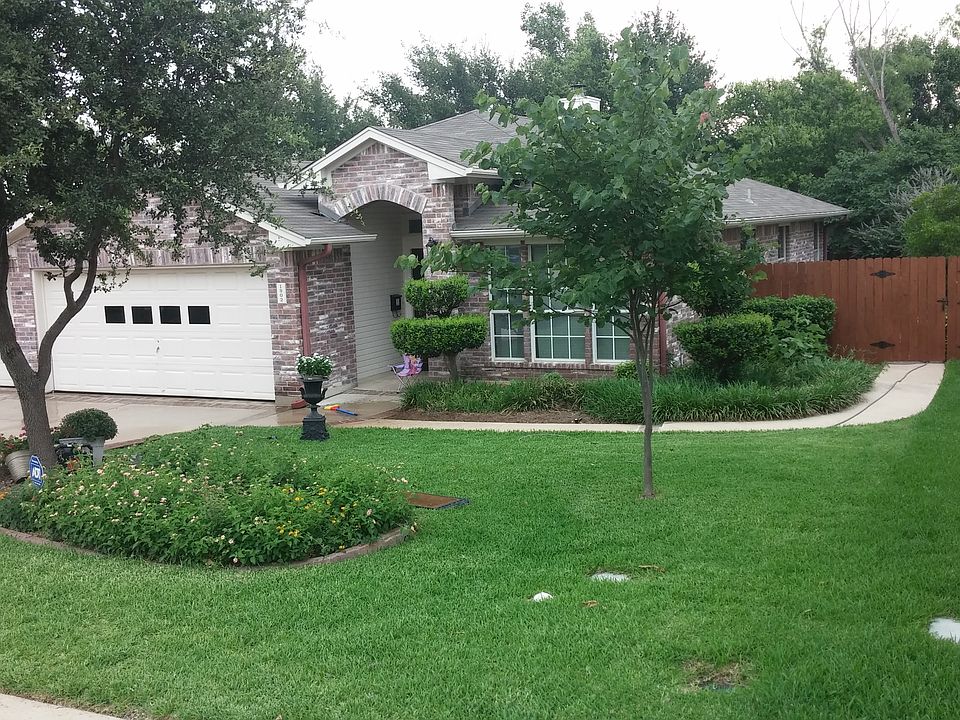 1st image of 1902 Timberwood Dr