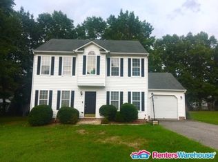 14205 Traywick Dr, Chester, VA 23836
