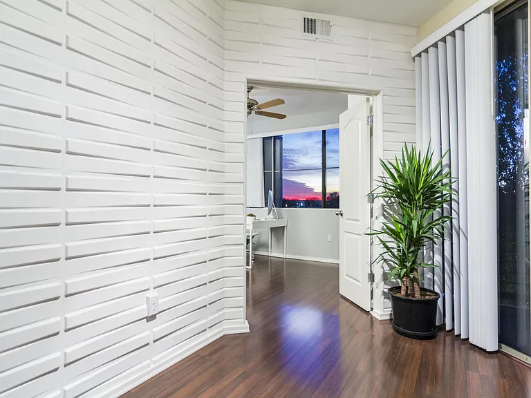 1701 E Colter St #203 — Photo 6