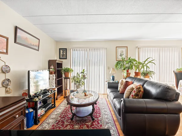 108-15 Sea View Avenue image 14 of 18