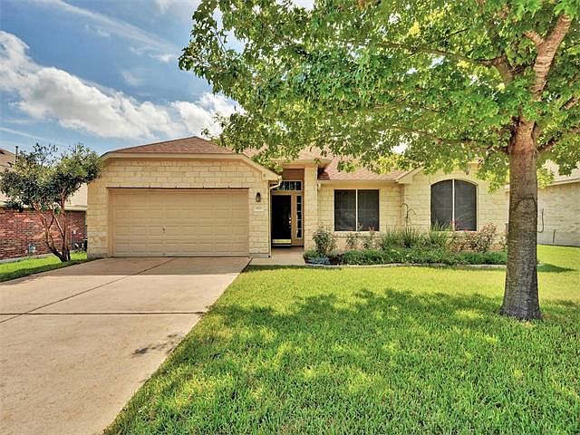1st image of 803 Plumbago Dr