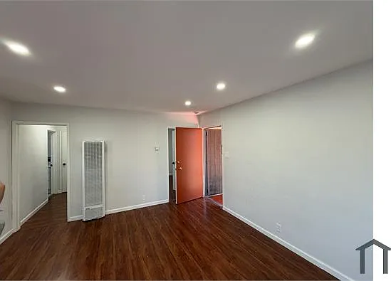 2702 Havenscourt Blvd — Photo 3