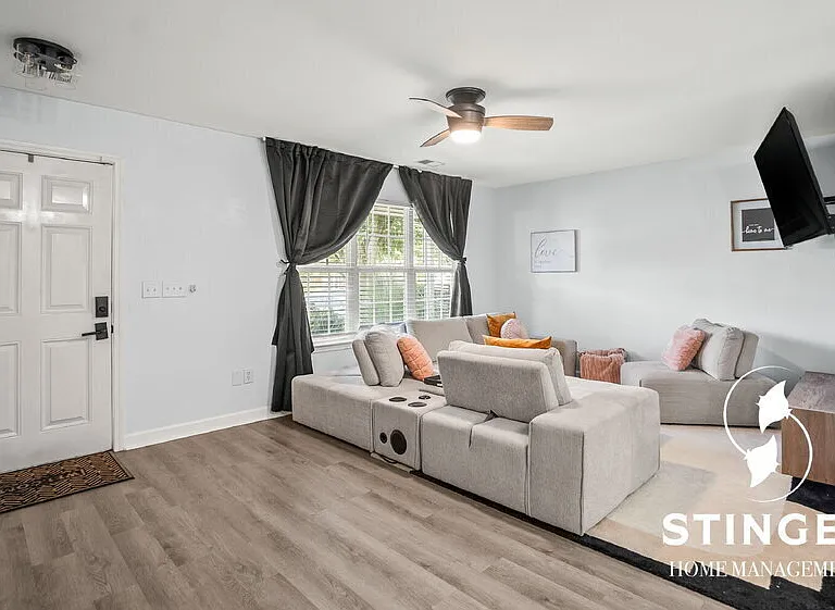 536 Candida Dr — Photo 5