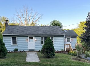 (Undisclosed Address), Manlius, NY 13104