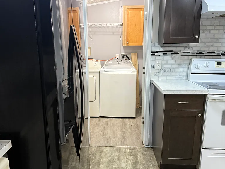 7029 Forbes Rd — Photo 16