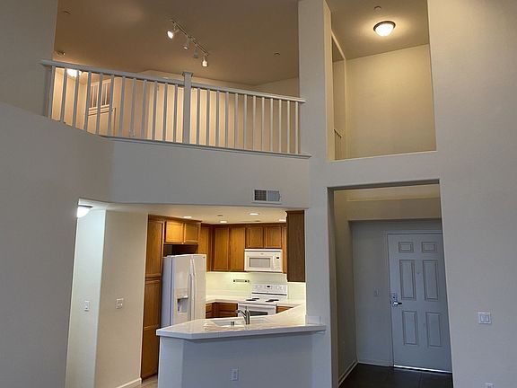 5th image of 2988 Grassina St Unit 417