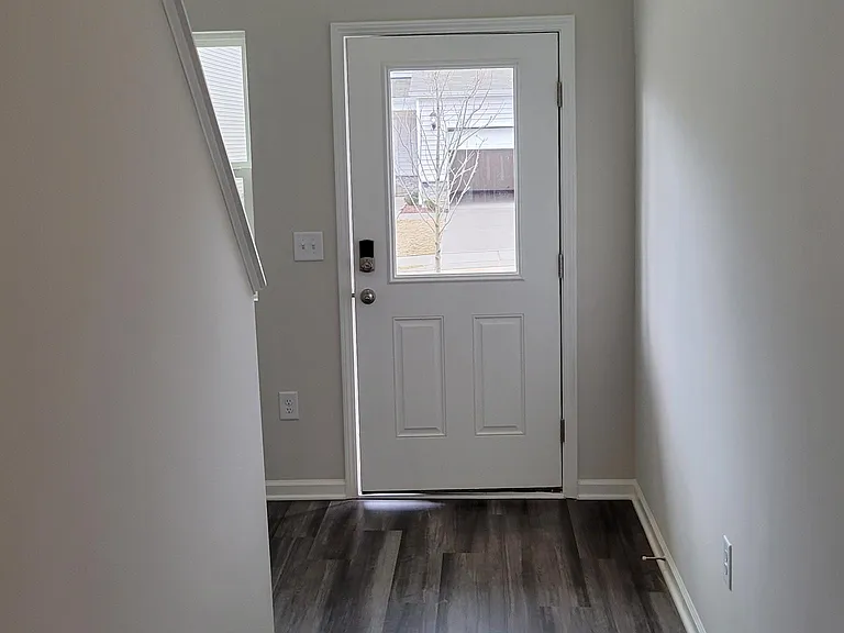 111 Sweet Olive St — Photo 7