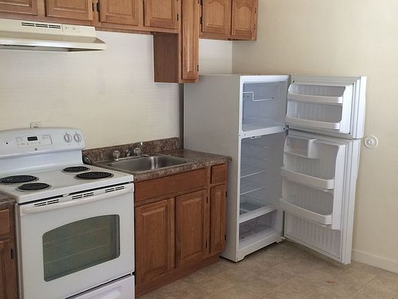 4th image of 721 Glenwood St