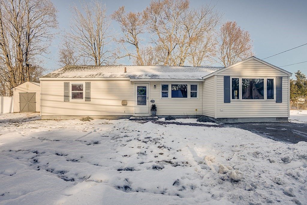 443 Pleasant St, Tewksbury, MA 01876 Zillow