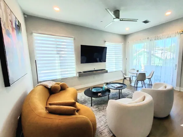 374 6th St S, Saint Petersburg, FL 33701