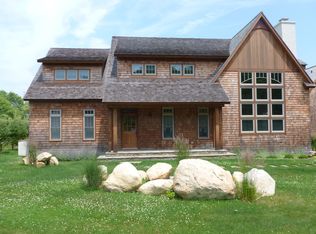 105 Glenmore Ave, Montauk, NY 11954