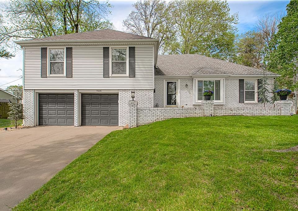 1st image of 7626 Canterbury Dr