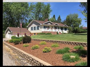 5769 N Luce Rd, Alma, MI 48801