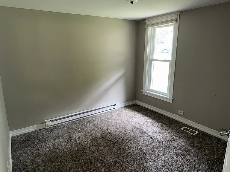 2075 Porterville Rd #2 — Photo 4