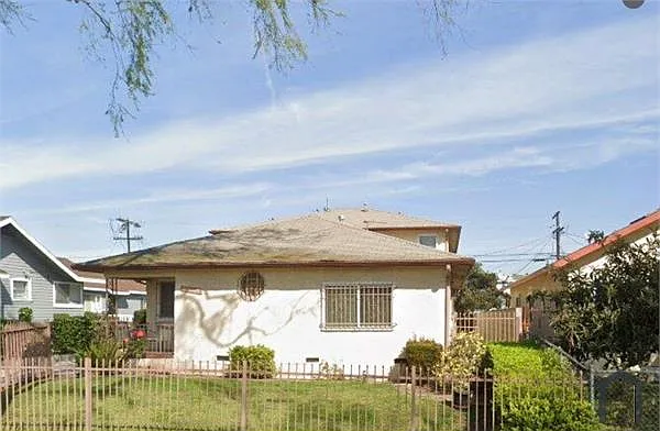 1623 W 84th Pl