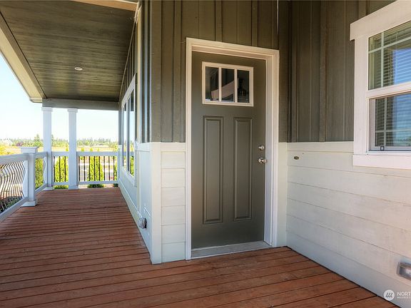 2nd image of 966 N Rock Rose Avenue