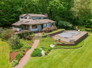 10 Rocky Mountain Rd, Southbury, CT 06488