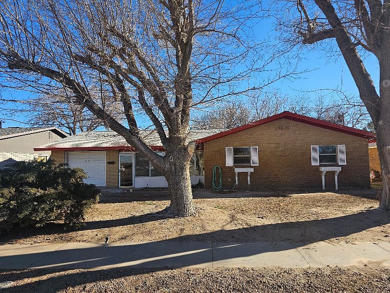 1st image of 2110 Avalon Dr