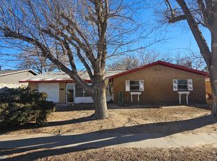 2110 Avalon Dr, Las Cruces, NM 88005