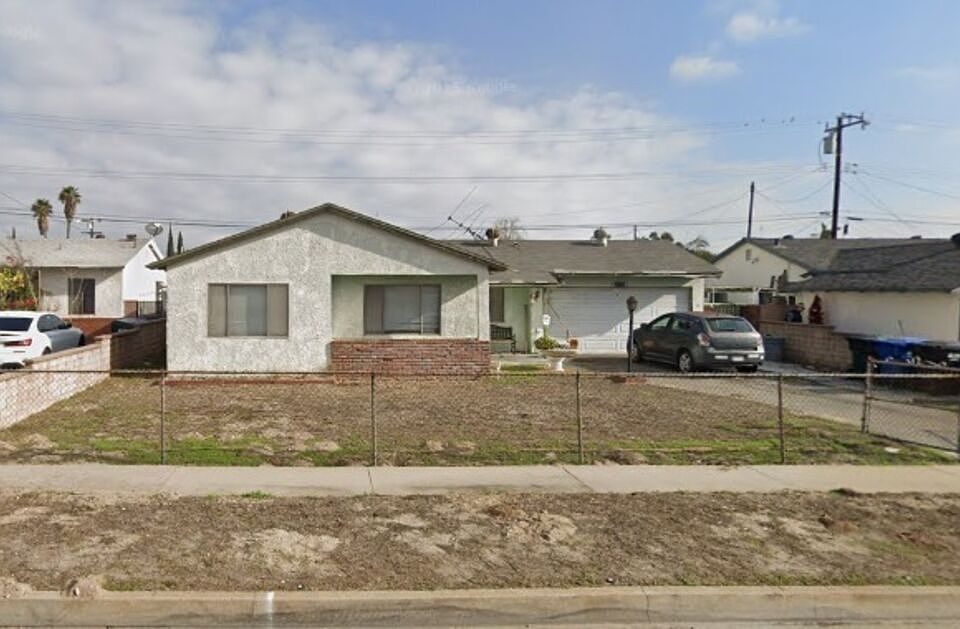 1st image of 11339 Farndon St