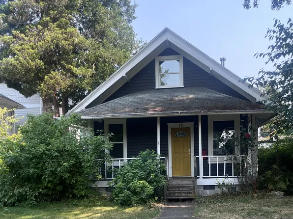 637 N Pine St, Tacoma, WA 98406