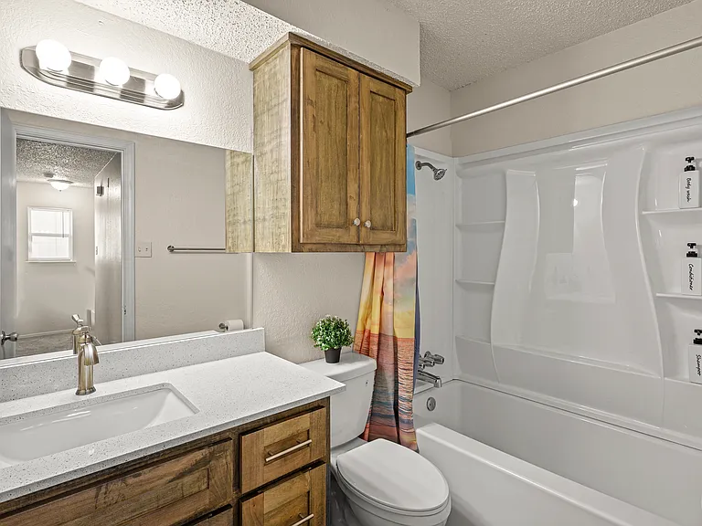 E Norwood Cir — Photo 5