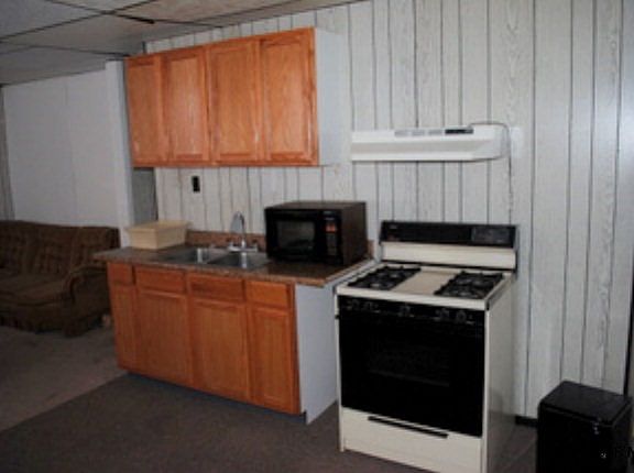 4th image of 125 Habicht St