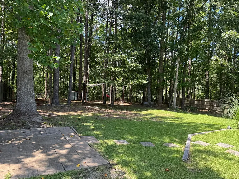 116 Realini Dr — Photo 37