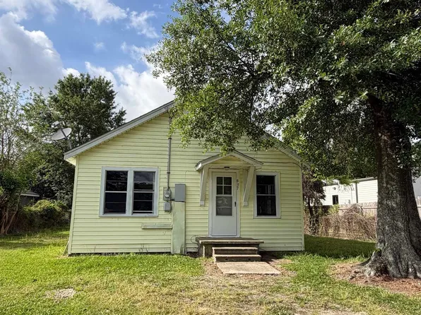 837 Live Oak St, Westlake, LA 70669