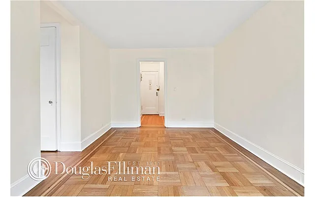 Rented by Douglas Elliman | media 14