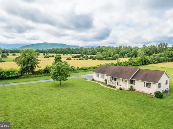 1415 Kimball Rd, Luray, VA 22835