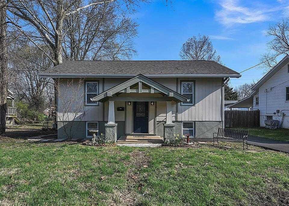 1st image of 9022 Baroda Ave