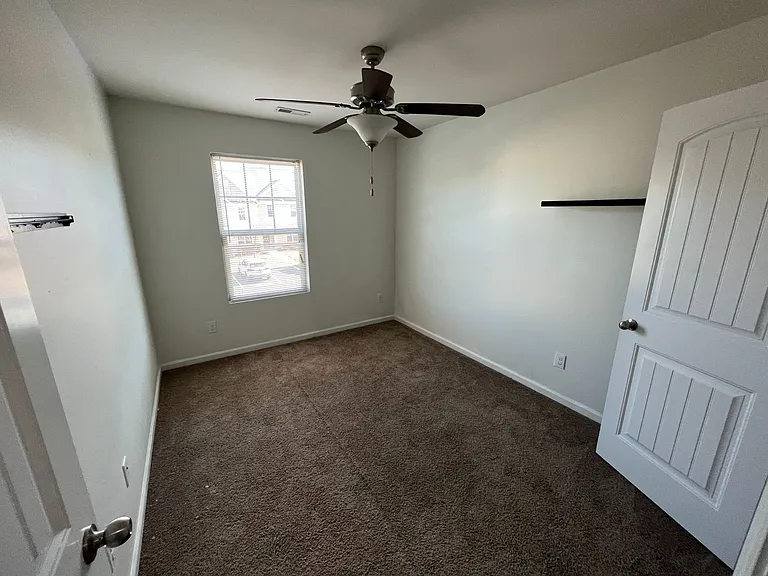 3243 Warm Springs Ln — Photo 30