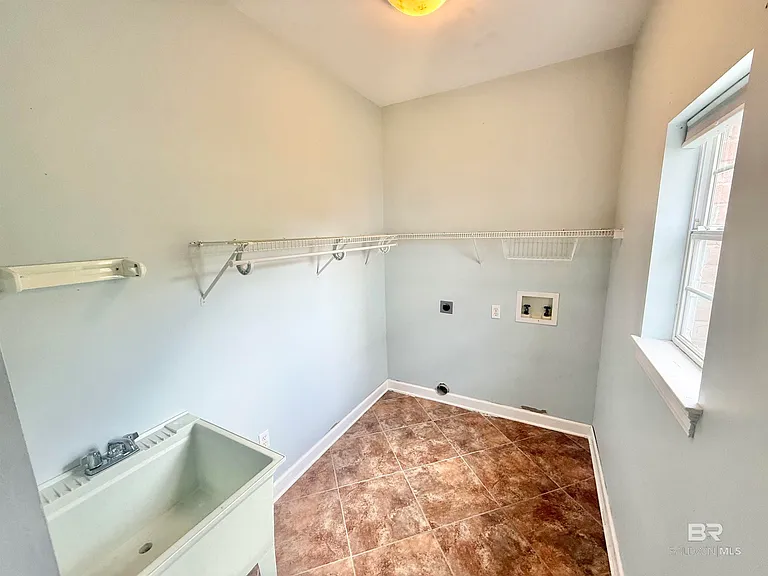 4216 Antigua Ct — Photo 6
