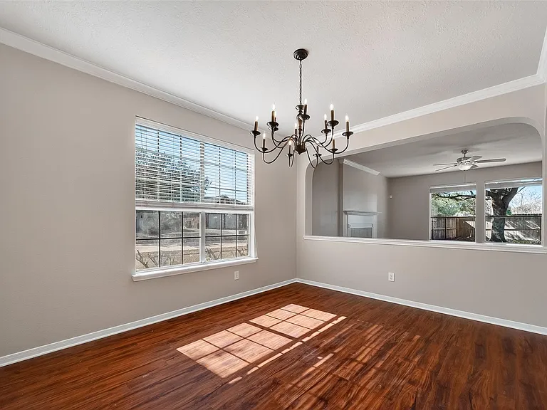 5118 Cherry Blossom Dr — Photo 7