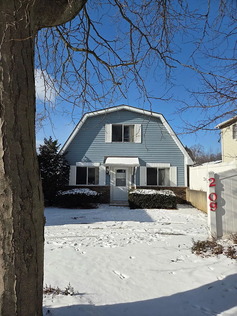 209 Mill Stream Dr photo 1