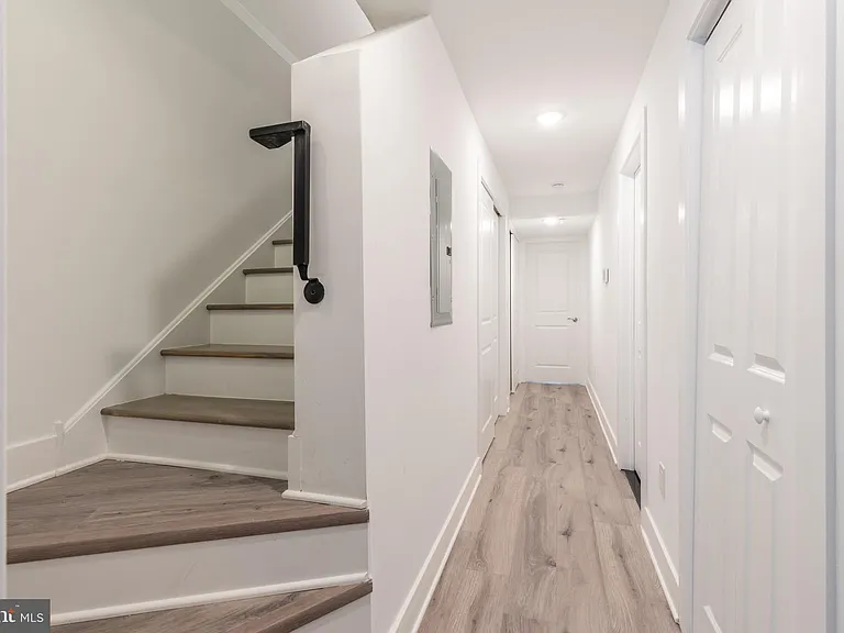 1423 N 8th St #3 — Photo 16