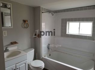 1704 N Gulick Ave, Decatur, IL 62526