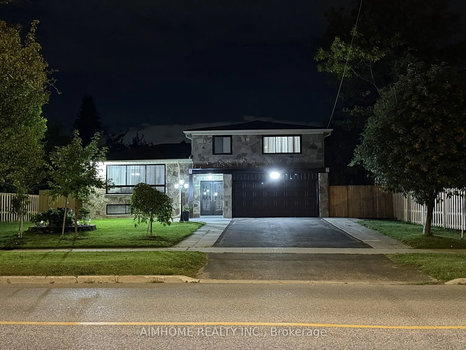 3 bed, $2,900 — Photo 4