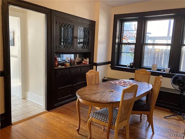 44 N Pearl St #5 — Photo 5
