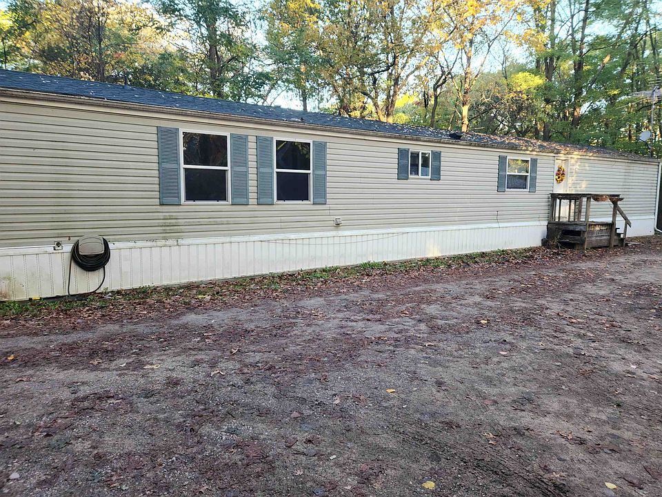 2nd image of E10582 Joy Rd