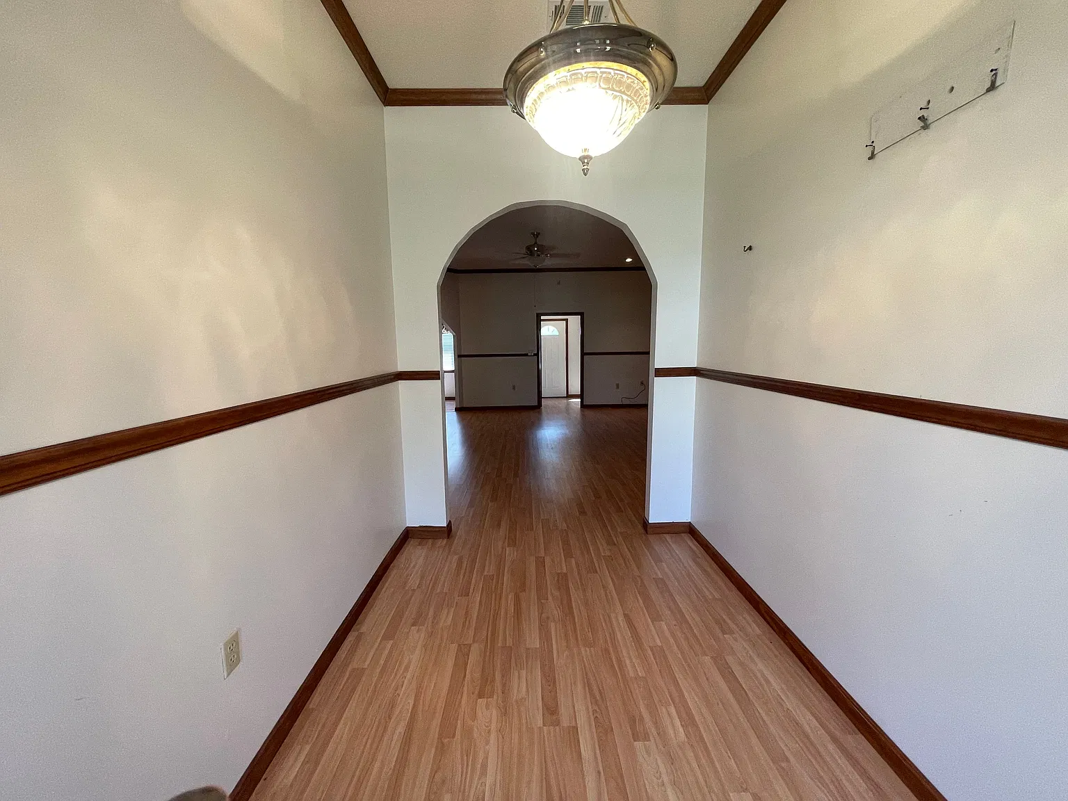 4 bed, 3.5 bath, $2,200 — Photo 4