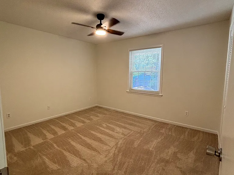 155 Turnwood Ln — Photo 7