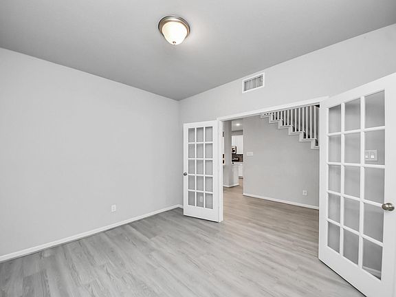 4th image of 3102 Trishelle Ct
