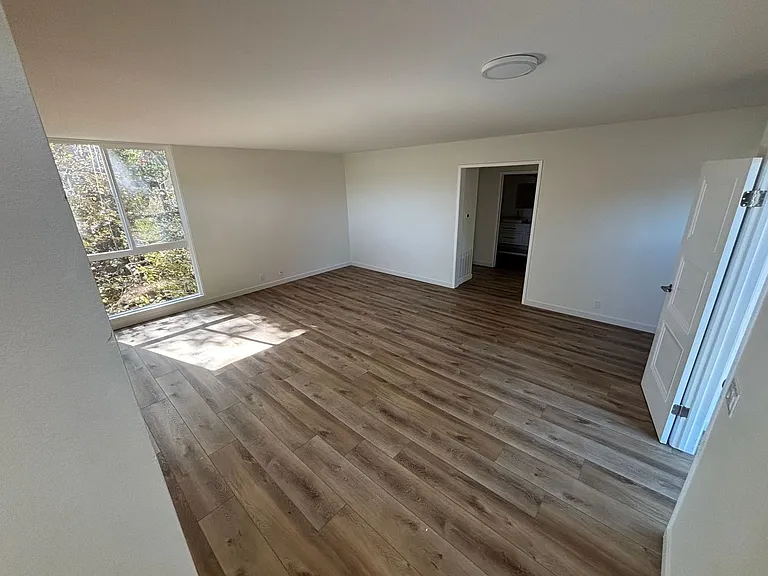 827 Cheltenham Rd — Photo 19