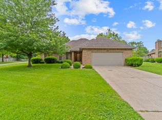 2140 E Cherryvale St, Springfield, MO 65804