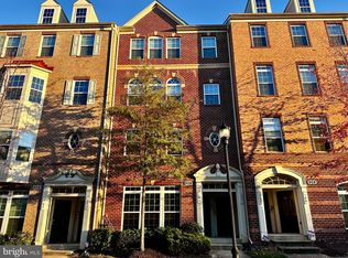 908 Hall Station Dr APT 101, Bowie, MD 20721